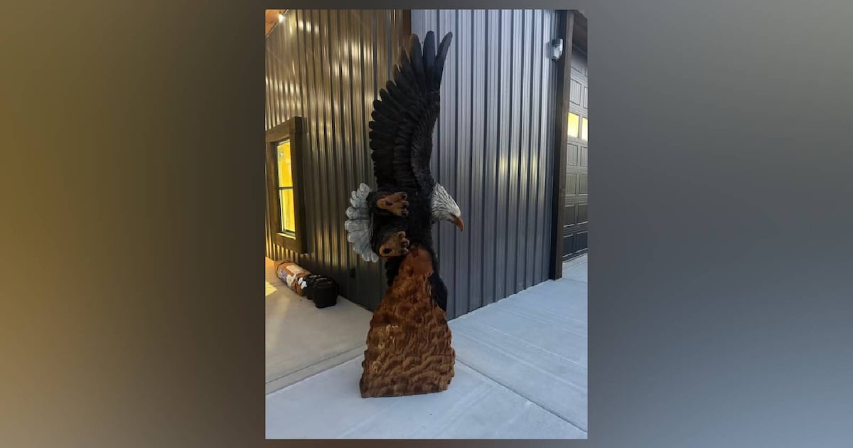 7-foot eagle statue reported stolen from north Georgia