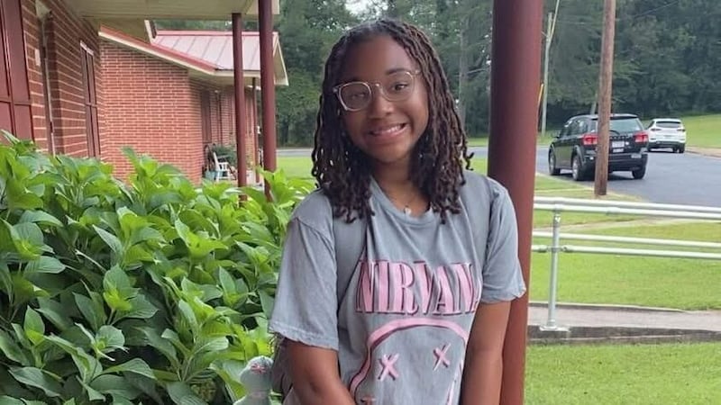 Shaquille O'Neal covering funeral costs for 12-year-old killed after fight at bus stop – WSB-TV Channel 2 - Atlanta