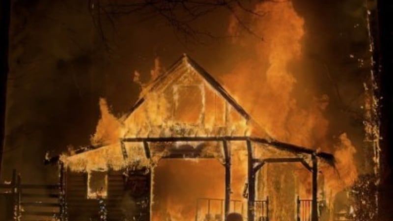 Fire crews tackle barn fire in Cherokee County