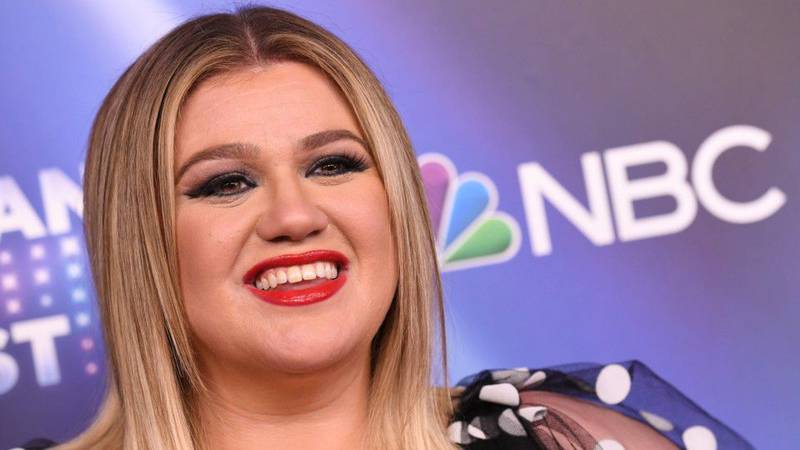 The Kelly Clarkson Show teams up with Channel 2 to give back to the ...