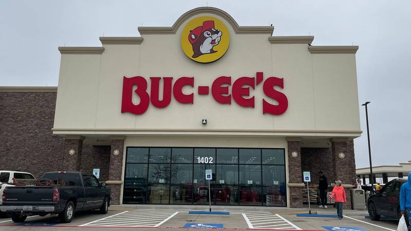 This is the Buc-ees logo on a storefront in Ennis, Texas.