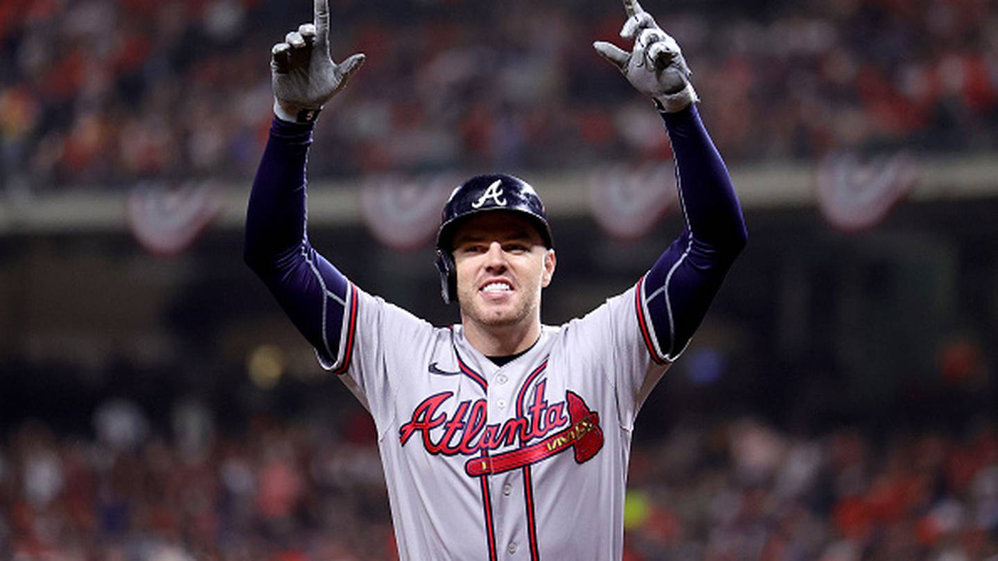 Dodgers: LA Not Likely to Offer Freddie Freeman the Six-Year Deal