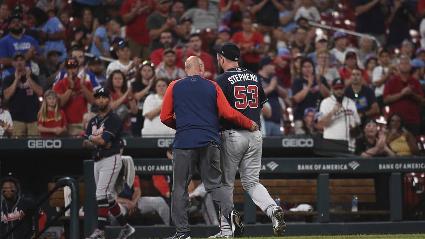 Braves pitcher hit in the head by line drive WSBTV Channel 2 Atlanta