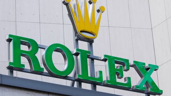 Local Restaurant goes big: Rolex watches for 15-year employees