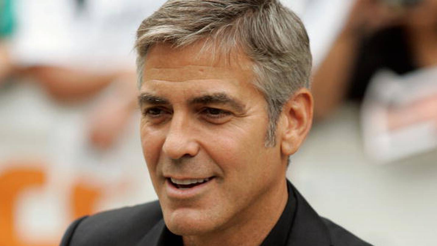 Джордж Клуни кости