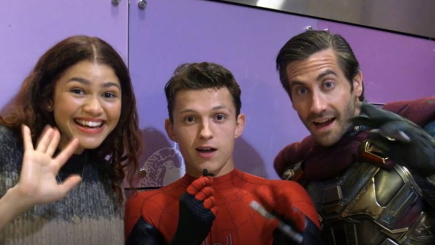 Tom Holland, Jake Gyllenhaal, Zendaya swing into Children's Hospital, hold ' Spider-Man' screening – WSB-TV Channel 2 - Atlanta