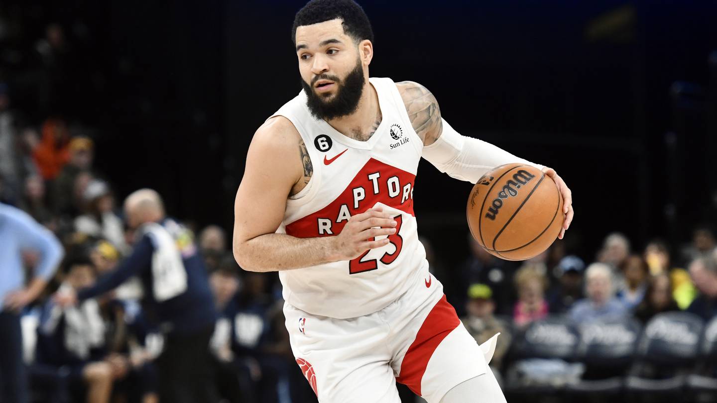 Toronto Raptors appear to remain at center of trade market